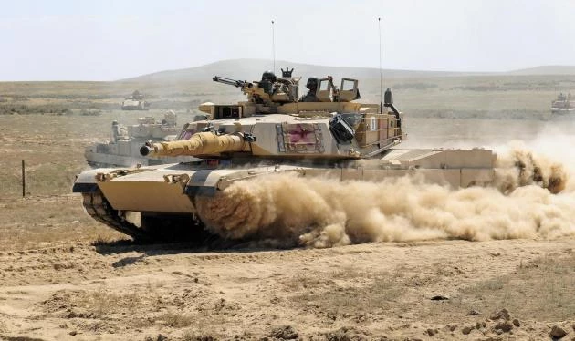 T-14 Armata vs M1A2 Abrams: Η σύγκρουση δύο γιγάντων από ατσάλι! (βίντεο)